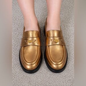 Veronica Beard Metallic Bronze Block Heel Loafers NWT (box included)